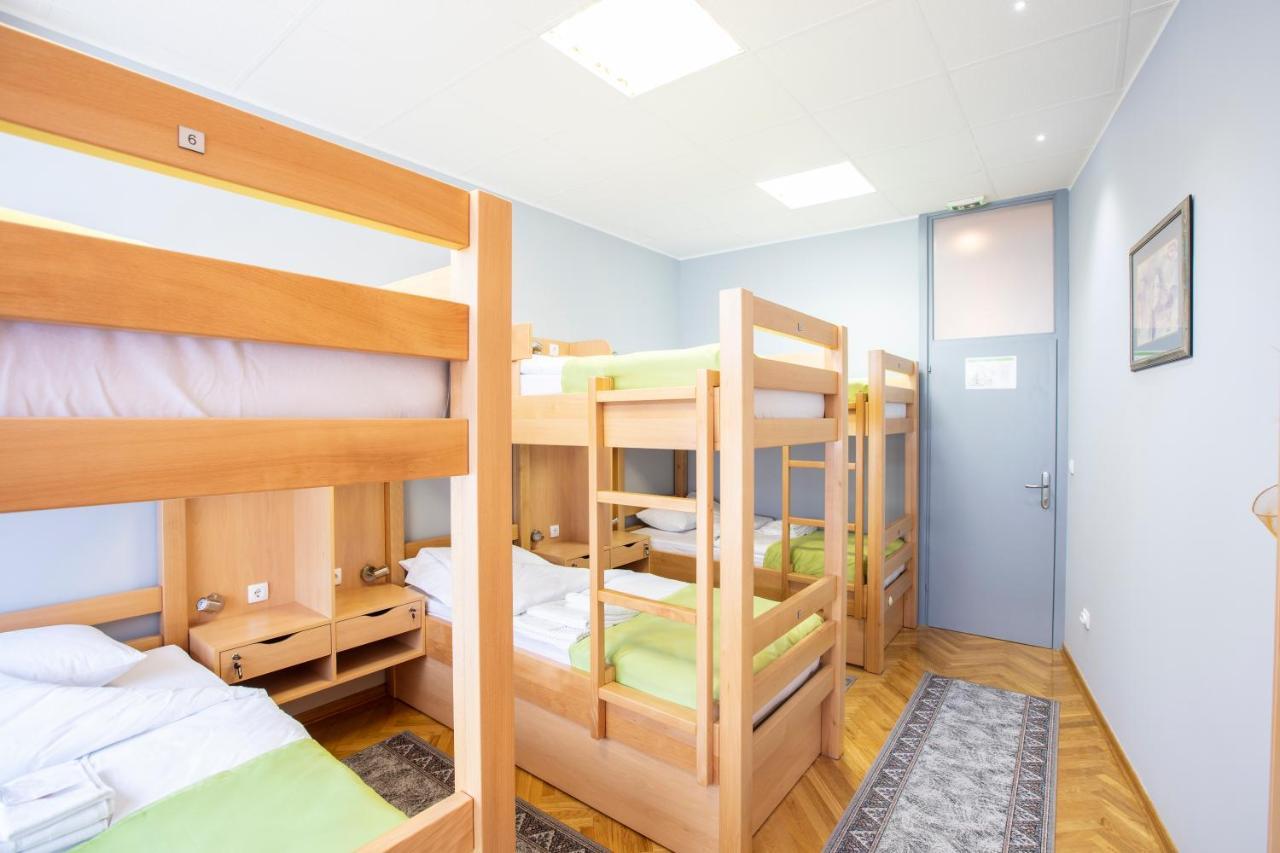 Hostel Amd Belgrado Exterior foto